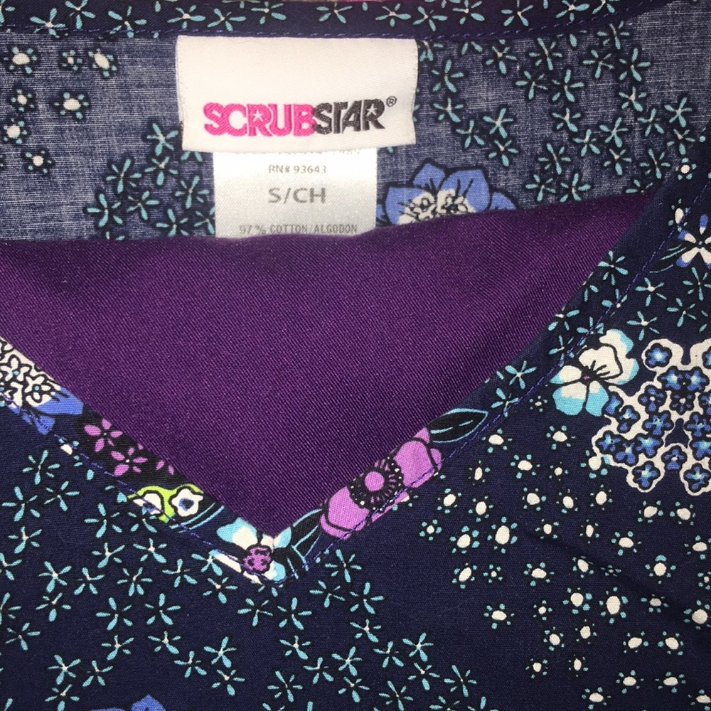 Scrub set - Picture 2 of 4